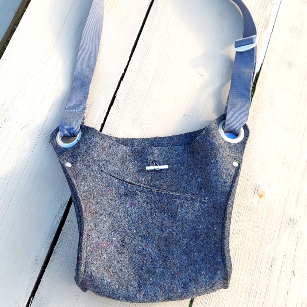 Ibex Recycled Wool Crossbody Shoulder Bag